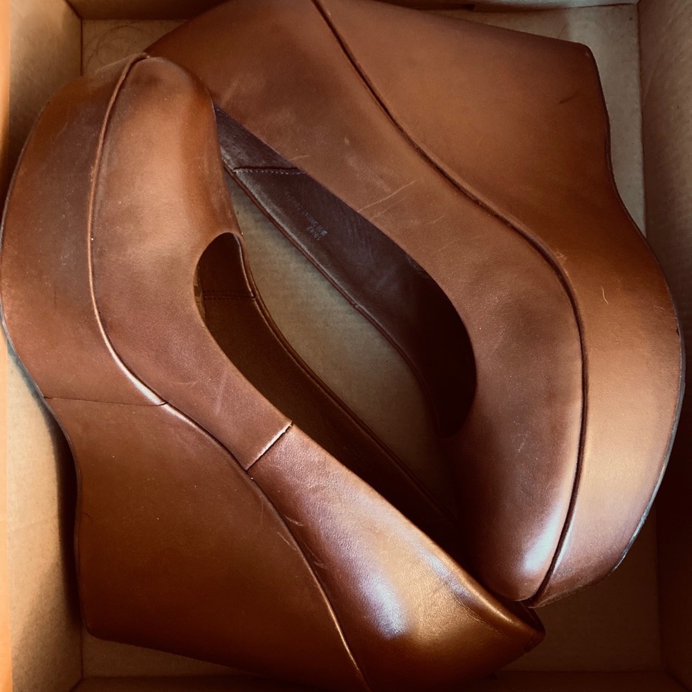 Kork-Ease comfy but cute wedges!